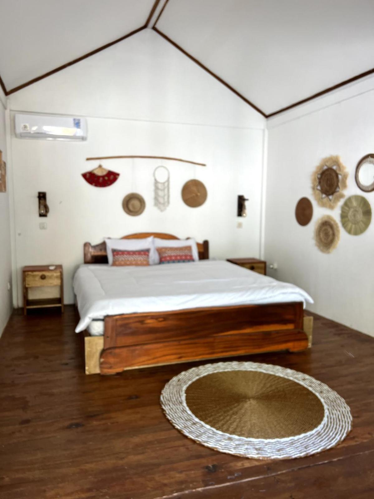 Balla Naila Villa